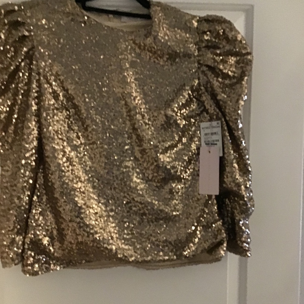 Gold sequins puff sleeve to